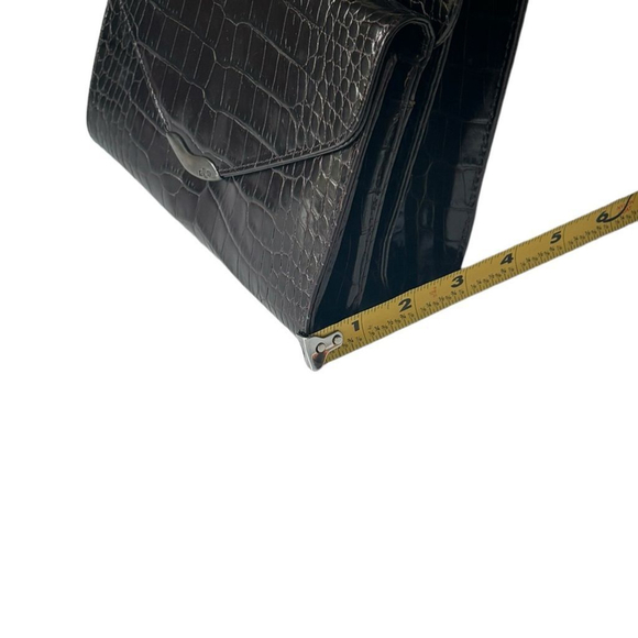 Ralph Lauren Polo Vintage Embossed Crossbody bag with interchangeable strap - Picture 4 of 9